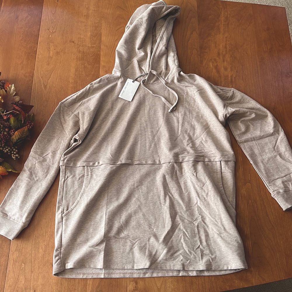 Barefoot Dreams: Lounge Sweatshirt
